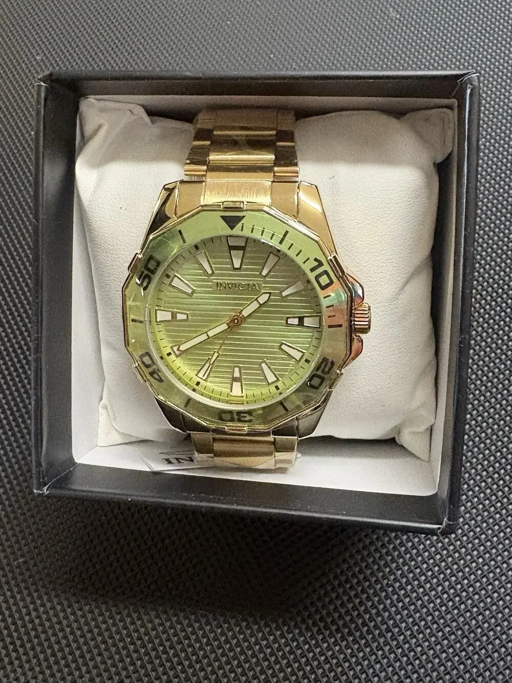 Invicta Diver Meridian Men’s Watch 46mm Gold 69240 New In Box